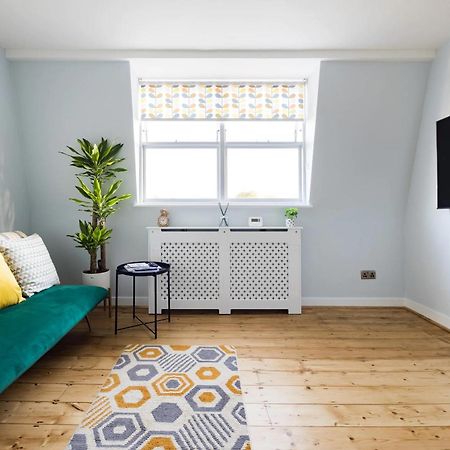 Luxurious 1-Bedroom Apartment In Kensington London Eksteriør bilde